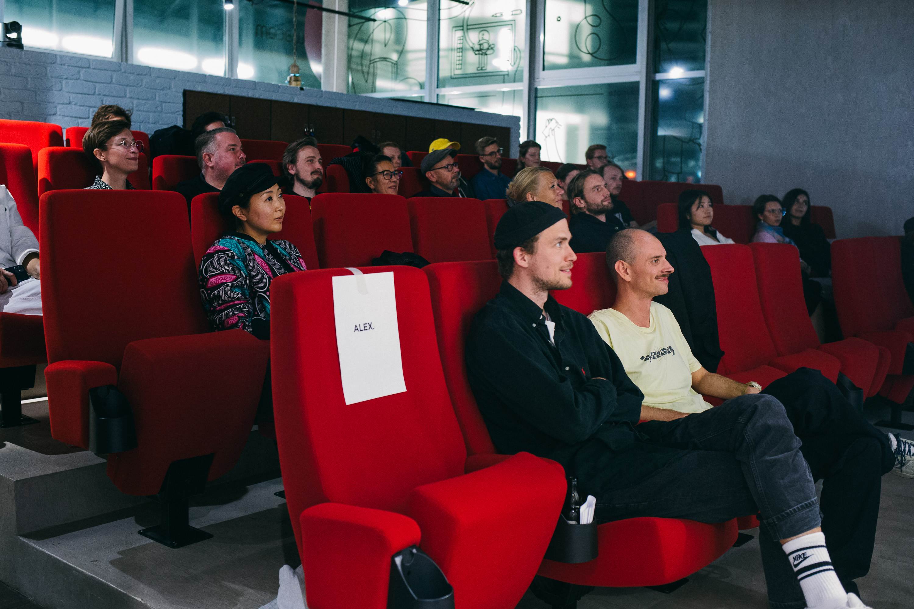 Talk von Fr&eacute;d&eacute;ric Schuld beim Trickfilmfestival in den R&auml;umen von Wacom in D&uuml;sseldorf