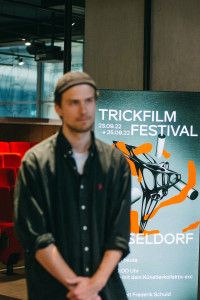 Portrait von Kilian van de Water, Gründer des Trickfilmfestivals bei Wacom in Düsseldorf